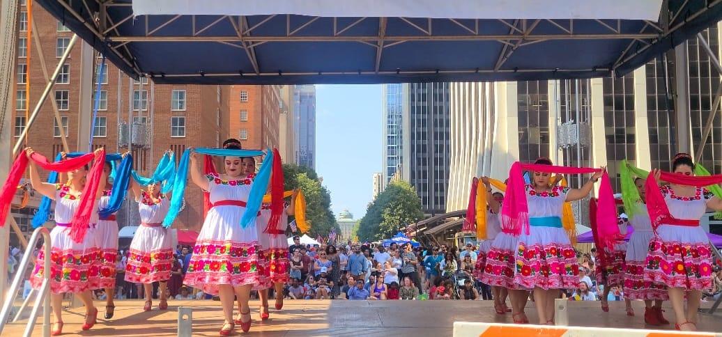 Las Voces en la Danza