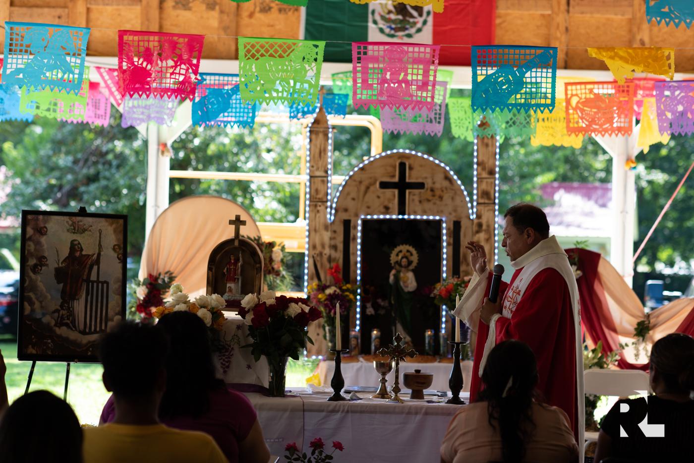 Fiesta del Santo Patrón San Lorenzo celebrada por la Comunidad de Guerrero, México desde Carolina del Norte