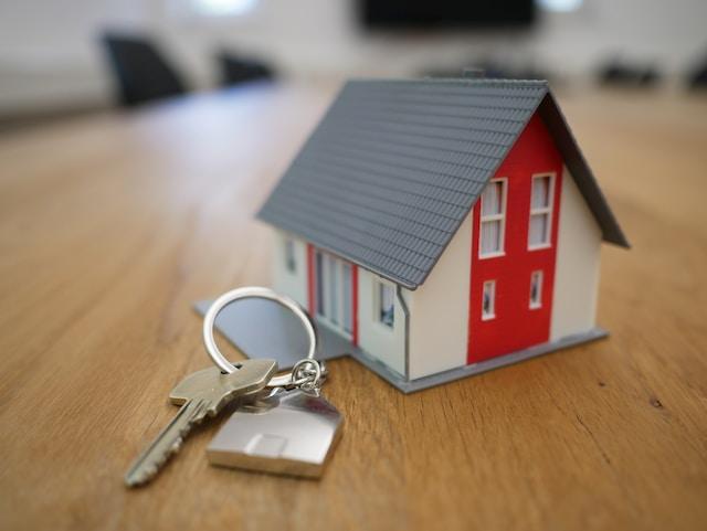 N.C. Rate Bureau solicita aumento general de tarifas del 50.6 %   para las pólizas de vivienda