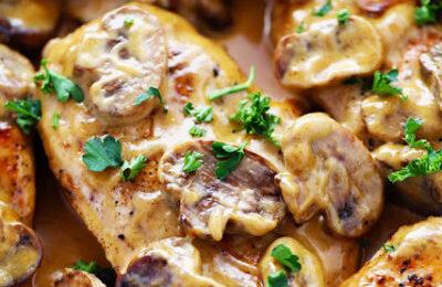 Escalopes de pollo champiñon