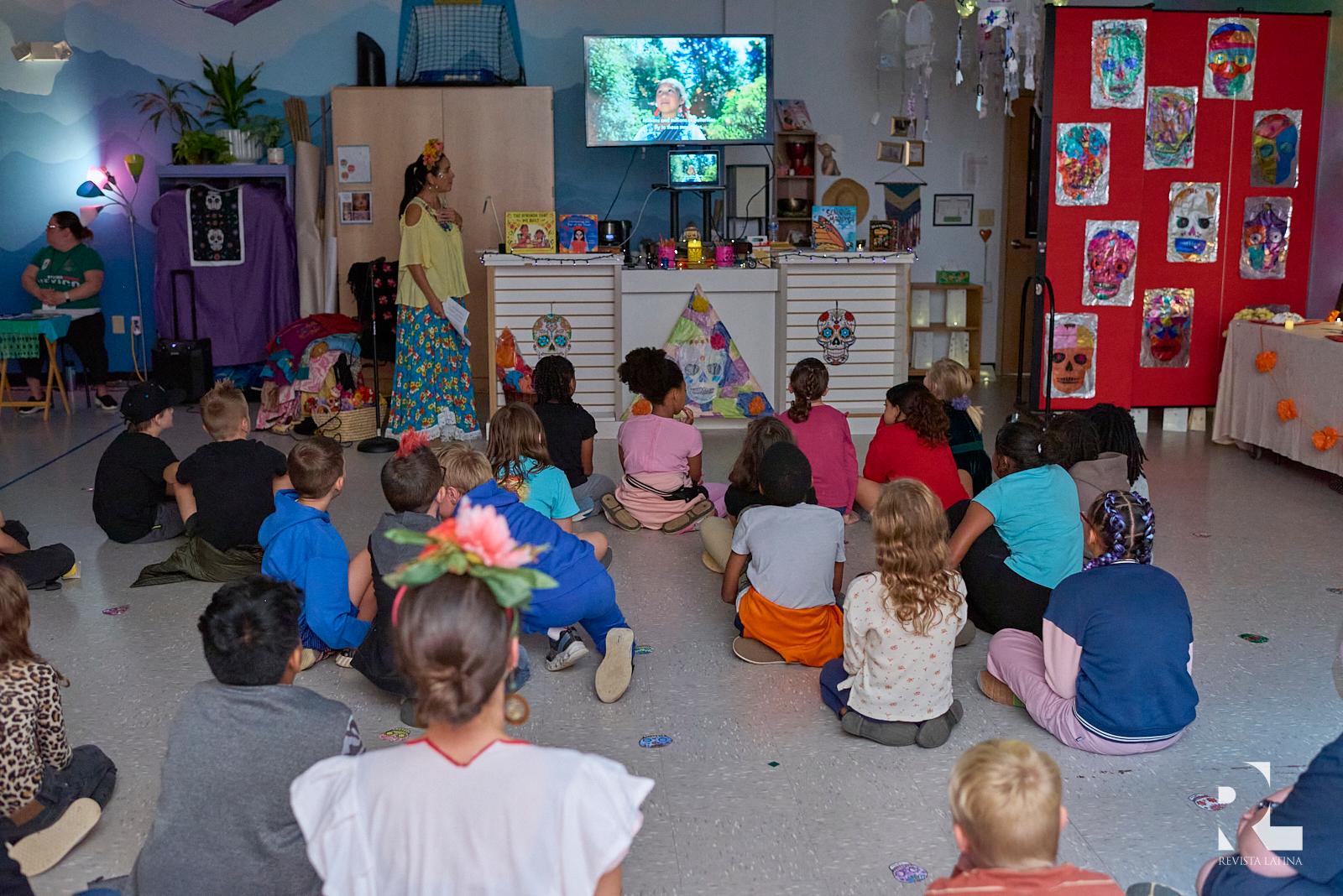 La Celebración del Día de Muertos en Raleigh Oak Charter School