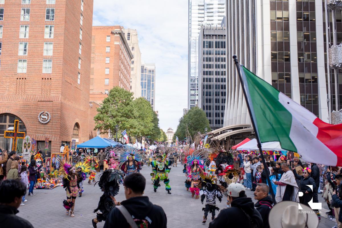 Dance and tradition at the Day of the Dead — Downtown Raleigh