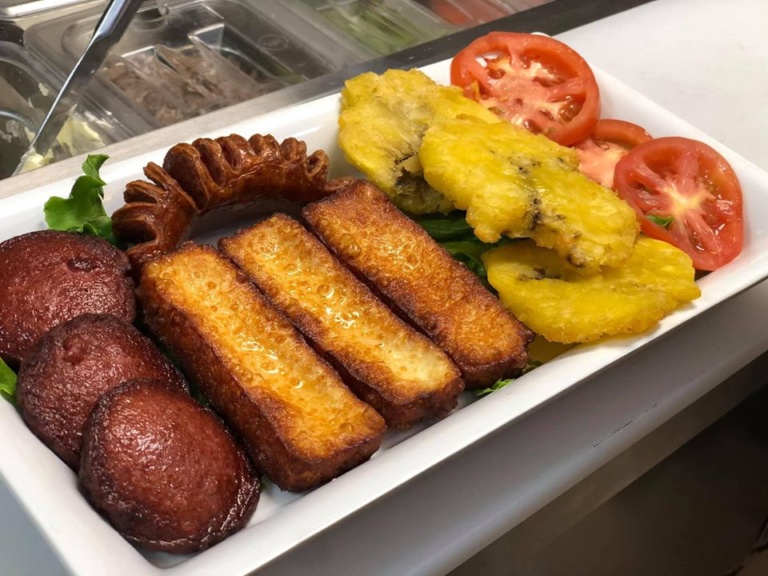 Red Monkey Latin Fusion Kitchen04 768x576