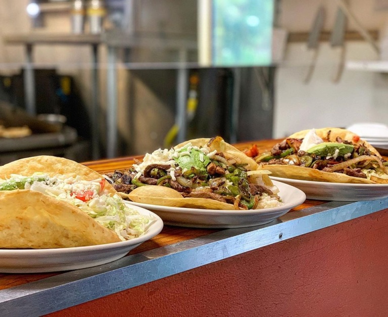 TacosJaliscoMexicanRestaurant01 768x627