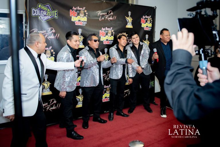 RevistaLatinaNCLaKeBuena2doAniversarioPremiosdelaRadioNC13 768x513