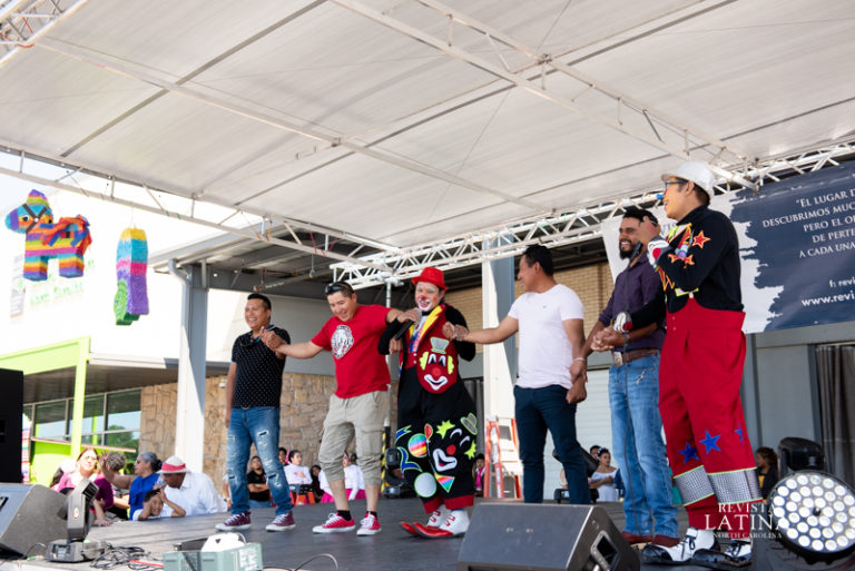 RevistaLatinaNCDiadelNiñoPayasoPelukin 768x513