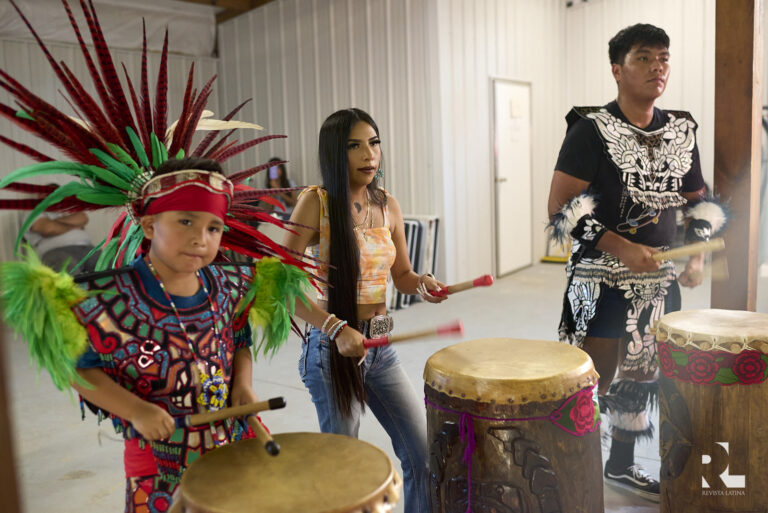 revistalatinanc.com Viva Mexico 085 768x513