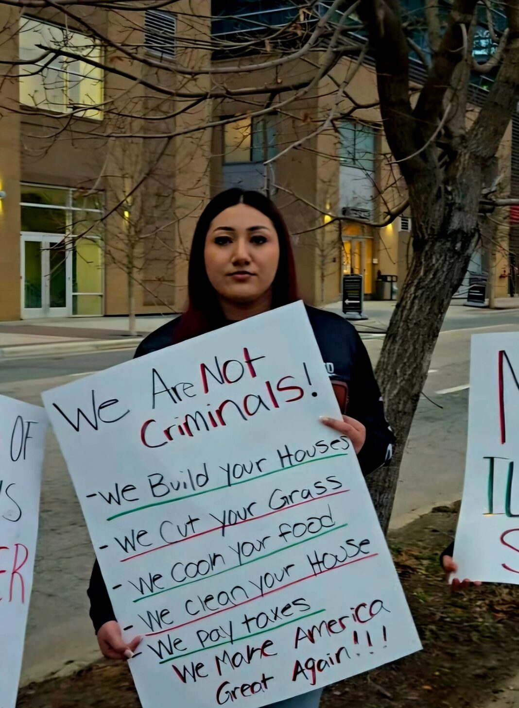 El impacto de las políticas antiinmigrantes en la comunidad trabajadora y la desinformación como arma de miedo.