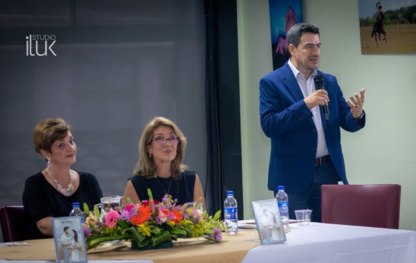 Gaston Umana, esposo de la señora Ligia Calderón